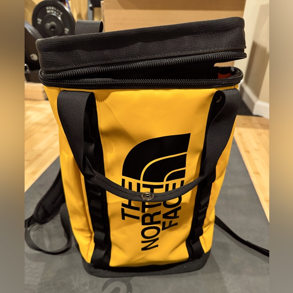 The North Face Explore Fusebox 14L backpack